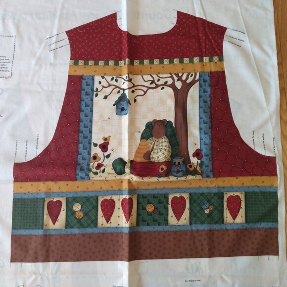 Vintage Country Bears Vest Sewing Pattern: Kitschy Cottagecore Fabric Panel - Picture 5 of 9